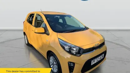 Used Kia Picanto X-Line 67 HP (49 kW) 2023 Yellow Hatchback