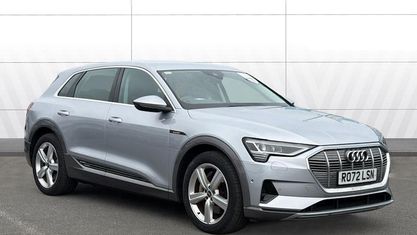 Używany Audi e-tron 230 kW (313 KM) 2022 SUV