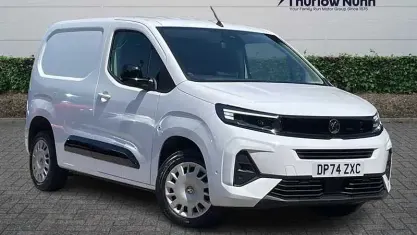 Used Vauxhall Combo 102 HP (75 kW) 2026 White MPV