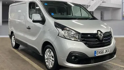Used 2018 Renault Trafic MPV | £9,490 (Super price)