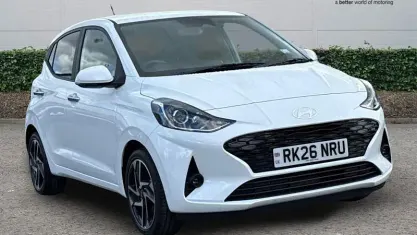 New Hyundai i10 Premium 79 HP (58 kW) 2026 White Hatchback