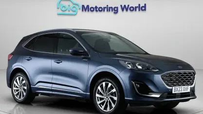 Used Ford Kuga Vignale 225 HP (165 kW) 2023 Blue SUV
