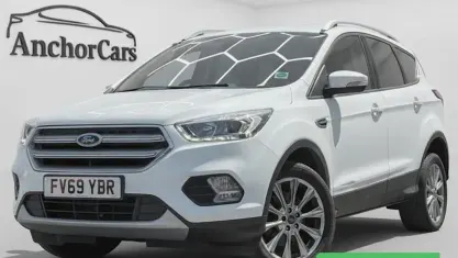 Used Ford Kuga Titanium 120 HP (88 kW) 2020 White SUV