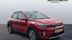 Red Used 2022 Kia Stonic 2 SUV | £14,400 (Fair price)