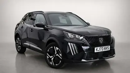 Used Peugeot 2008 Allure 131 HP (96 kW) 2024 Black SUV