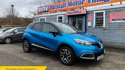 Used Renault Captur Dynamique 90 HP (66 kW) 2016 Blue/black SUV