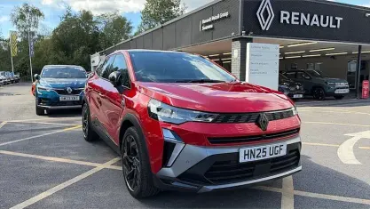 Used Renault Symbioz Iconic Esprit Alpine 143 HP (105 kW) 2025 Red  SUV
