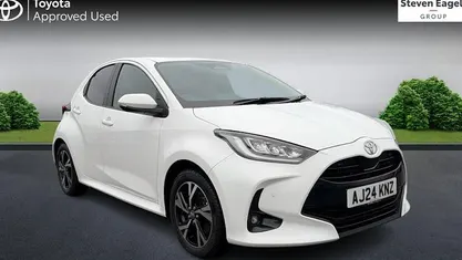 Used Toyota Yaris Hybrid Design 116 HP (85 kW) 2025 Hatchback