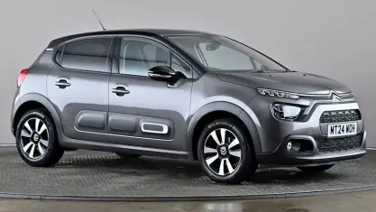 Begagnad Citroën C3 PureTech 110 HK (80 kW) 2024 Grå Halvkombi