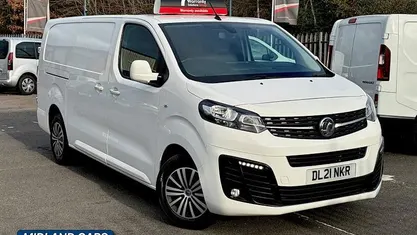 Used Vauxhall Vivaro Sportive 101 HP (74 kW) 2021 MPV