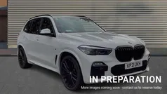 Mineral white metallic Used 2021 BMW X5 M Sport SUV | £42,283 (Fair price)