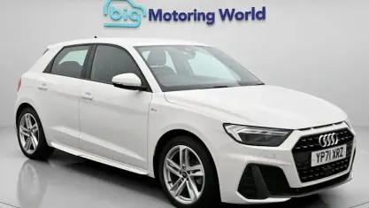 Used Audi A1 Sportback S-Line 110 HP (80 kW) 2022 White Hatchback