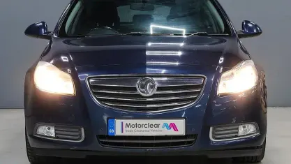 Used Vauxhall Insignia SRi 131 HP (96 kW) 2012 Blue Hatchback