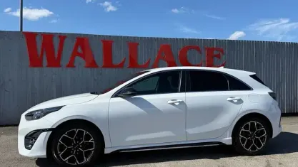 Used Kia Ceed GT-Line 160 HP (117 kW) 2022 White Hatchback