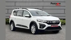 White Used 2023 Dacia Jogger Expression MPV | £15,744 (Fair price)