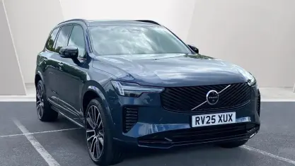 Gebraucht Volvo XC90 Ultra 250 PS (183 kW) 2025 SUV