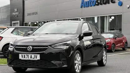 Black Used 2022 Vauxhall Corsa Edition Hatchback | £10,500 (Fair price)