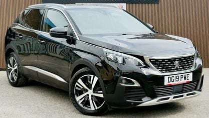 Usado Peugeot 3008 GT-line 131 CV (96 kW) 2019 Negro SUV