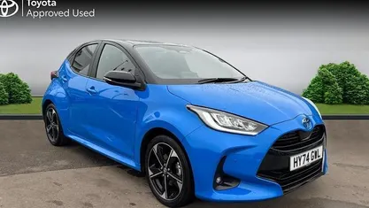 Used Toyota Yaris Hybrid Edition 131 HP (96 kW) 2024 Blue Hatchback
