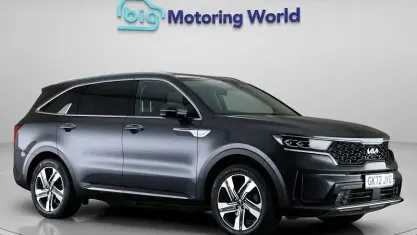 Used Kia Sorento 230 HP (169 kW) 2022 Grey SUV