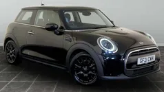 Used 2022 Mini Cooper Classic Hatchback | £11,995 (Good price)