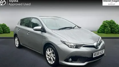 Used Toyota Auris Hybrid 136 HP (100 kW) 2018 Grey Hatchback