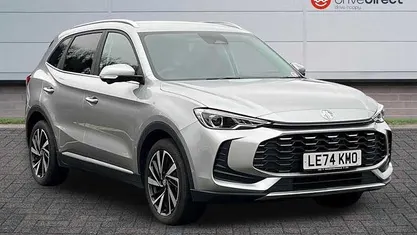 Silver Used 2024 MG ZS Trophy Hatchback | £17,400 (Fair price)