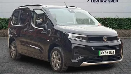 Used Vauxhall Combo Ultimate 100 kW (136 HP) 2025 MPV