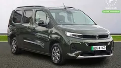 Green New 2025 Vauxhall Combo Ultimate MPV | £19,099 (Good price)