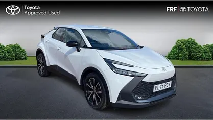 Used 2025 Toyota C-HR Design SUV | £25,790 (Fair price)
