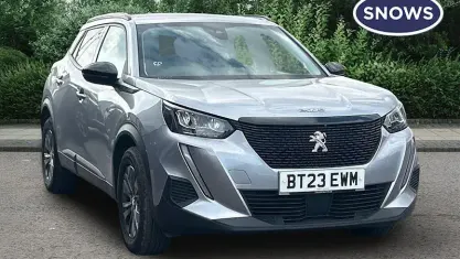 Used Peugeot 2008 Active+ 101 HP (74 kW) 2023 Grey SUV