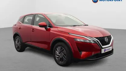 Used Nissan Qashqai Acenta Premium 140 HP (102 kW) 2023 Red SUV