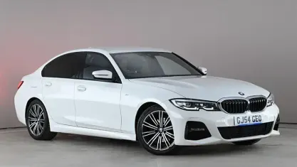 Gebraucht BMW 320 M Sport 184 PS (135 kW) 2021 Weiß Limousine