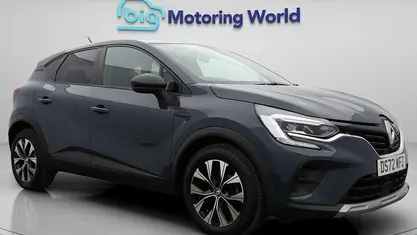 Used Renault Captur Evolution 91 HP (66 kW) 2023 Blue SUV