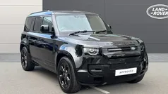Used 2025 Land Rover Defender SE Dynamic SUV | £67,034 (Fair price)