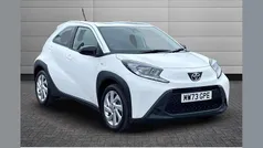 White Used 2023 Toyota Aygo PURE Hatchback | £12,491 (Fair price)