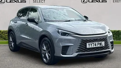 Usado Lexus LBX 136 CV (100 kW) 2026 SUV