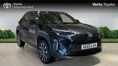 Used 2022 Toyota Yaris Cross Design SUV | £19,566 (Fair price)