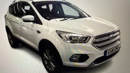 Used Ford Kuga Titanium 150 HP (110 kW) 2018 White SUV