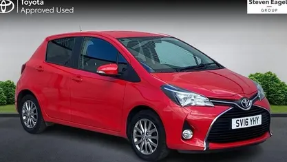 Used Toyota Yaris 99 HP (72 kW) 2016 Hatchback