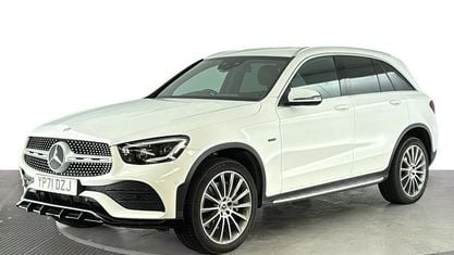 Begagnad Mercedes GLC300e AMG Line Premium 306 HK (225 kW) 2022 Kombi