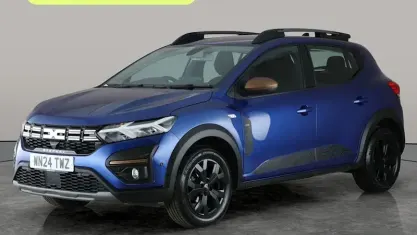 Używany Dacia Sandero Extreme 91 KM (66 kW) 2024 Niebieski Hatchback