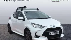 White Used 2022 Toyota Yaris Hybrid Design Hatchback | £15,000 (Fair price)