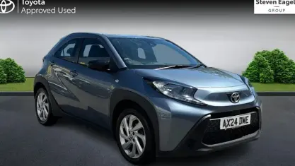 Used Toyota Aygo X PURE 72 HP (52 kW) 2025 SUV