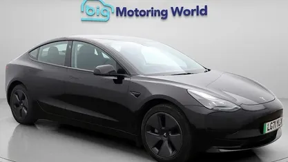Used Tesla Model 3 Standard Range 208 kW (283 HP) 2021 Black Sedan