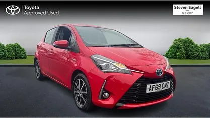 Used Toyota Yaris Hybrid 101 HP (74 kW) 2019 Hatchback