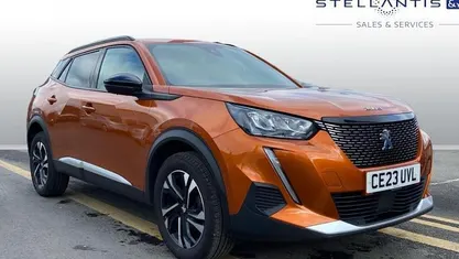 Used Peugeot 2008 Allure+ 101 HP (74 kW) 2023 Orange SUV