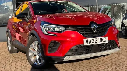 Used Renault Captur Iconic 143 HP (105 kW) 2022 SUV