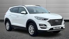 White Used 2019 Hyundai Tucson SE SUV | £10,490 (Fair price)