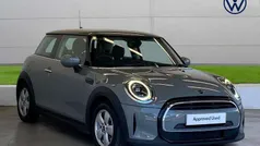 Used 2021 Mini Cooper Classic Hatchback | £12,399 (Fair price)